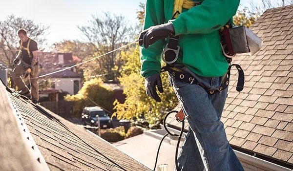 solar-panel-installation-crew-on-roof-of-house-2024-11-03-04-27-55-utc.jpg